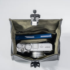 Camera Inner Bag Italian Plant-Tanned Cow Leather Patented Magnetic Buckle Design Can Be Paired With Shoulder Strap Single Shoulder Load