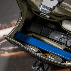 Camera Inner Bag Italian Plant-Tanned Cow Leather Patented Magnetic Buckle Design Can Be Paired With Shoulder Strap Single Shoulder Load