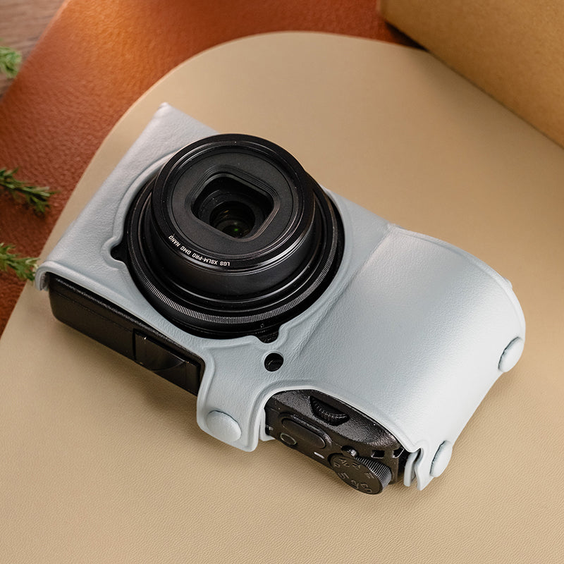 Ricoh GR Series Camera Case Fitted With Custom Italian Plant-Tanned Leather For Ricoh GR4 GR3X GR3 GR2