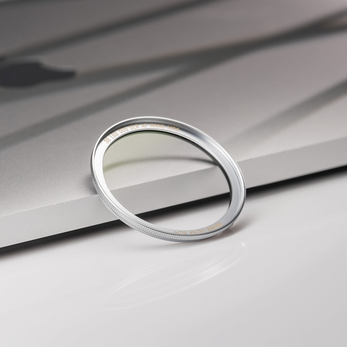 Ultra-Low Reflection Ultra-Thin Brass UV Filter 99.8% Transmittance, German Schott B270 Glass, 1.5mm Ultra-Thin Brass Frame, Af Waterproof Coating